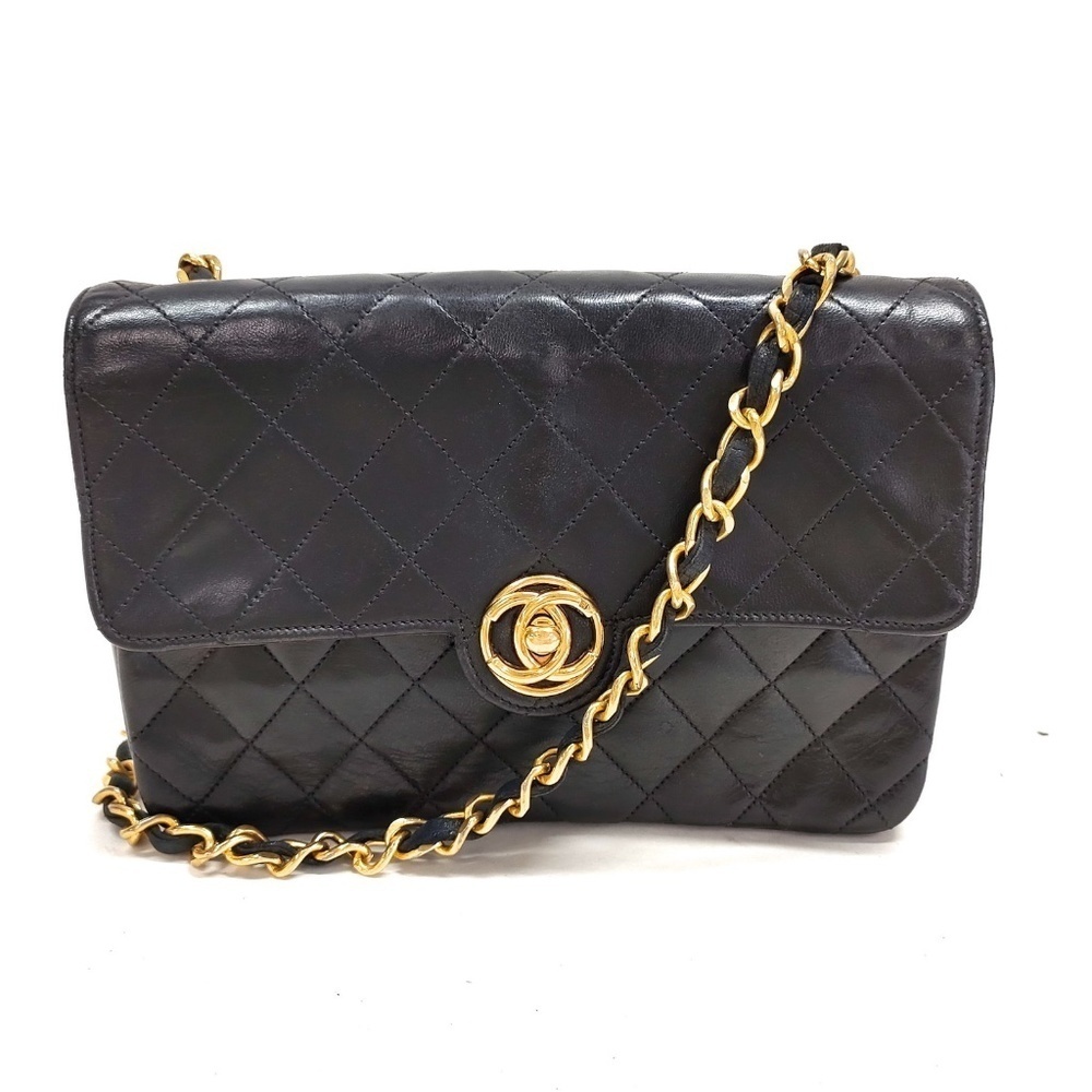 Chanel Matelasse Single Flap Single Chain Lamb Leather Bag